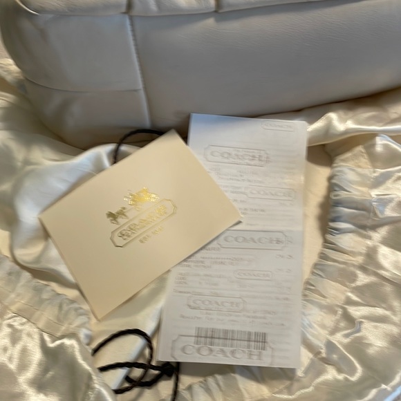 Authentic Coach, Madison, Maggie collection, shoulder bag - Picture 12 of 12